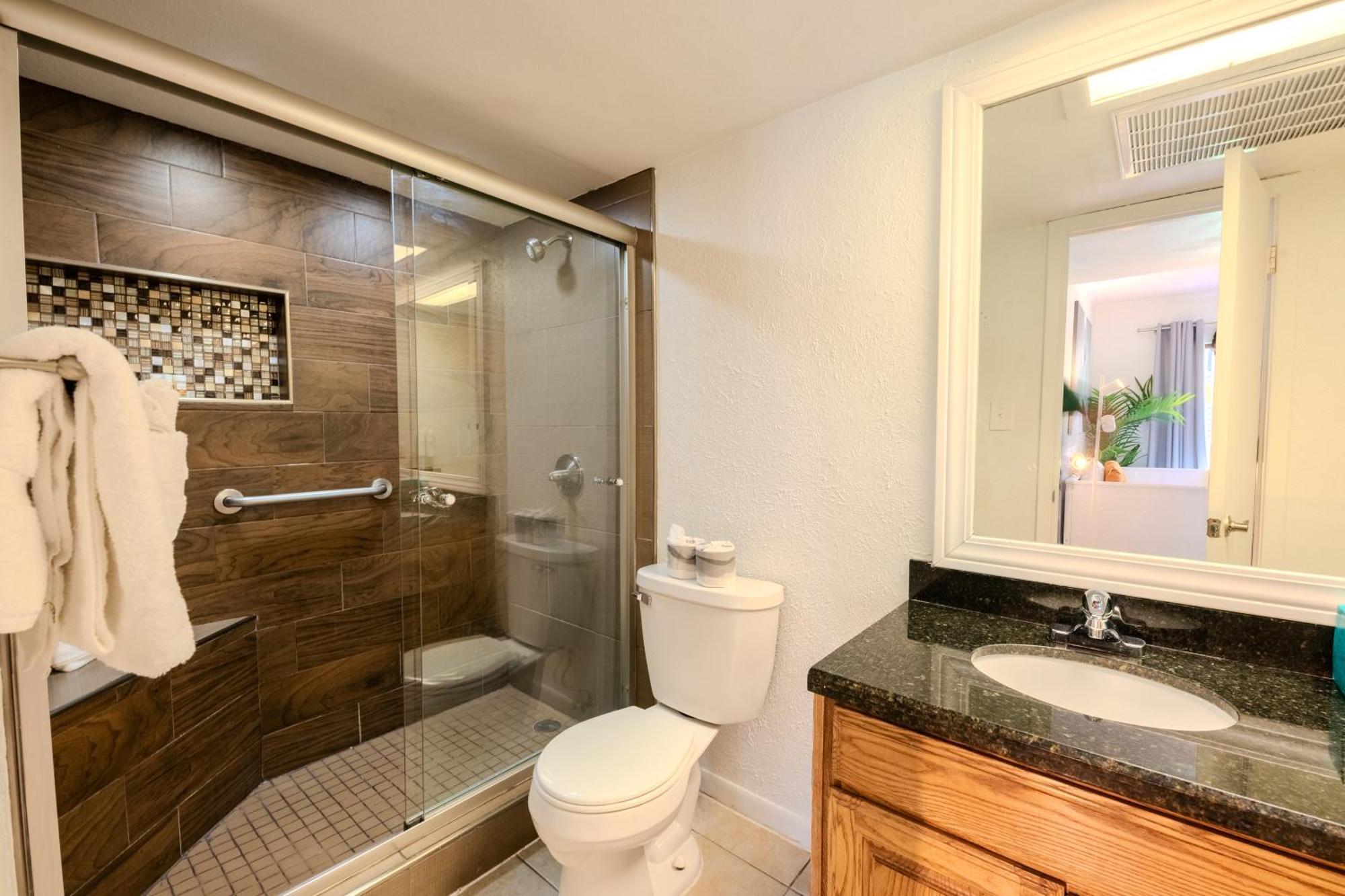 Flamingos Hideaway Stylish 1Br Coastal Escape 155 Apartment เซาท์ปาเดรไอส์แลนด์ ภายนอก รูปภาพ